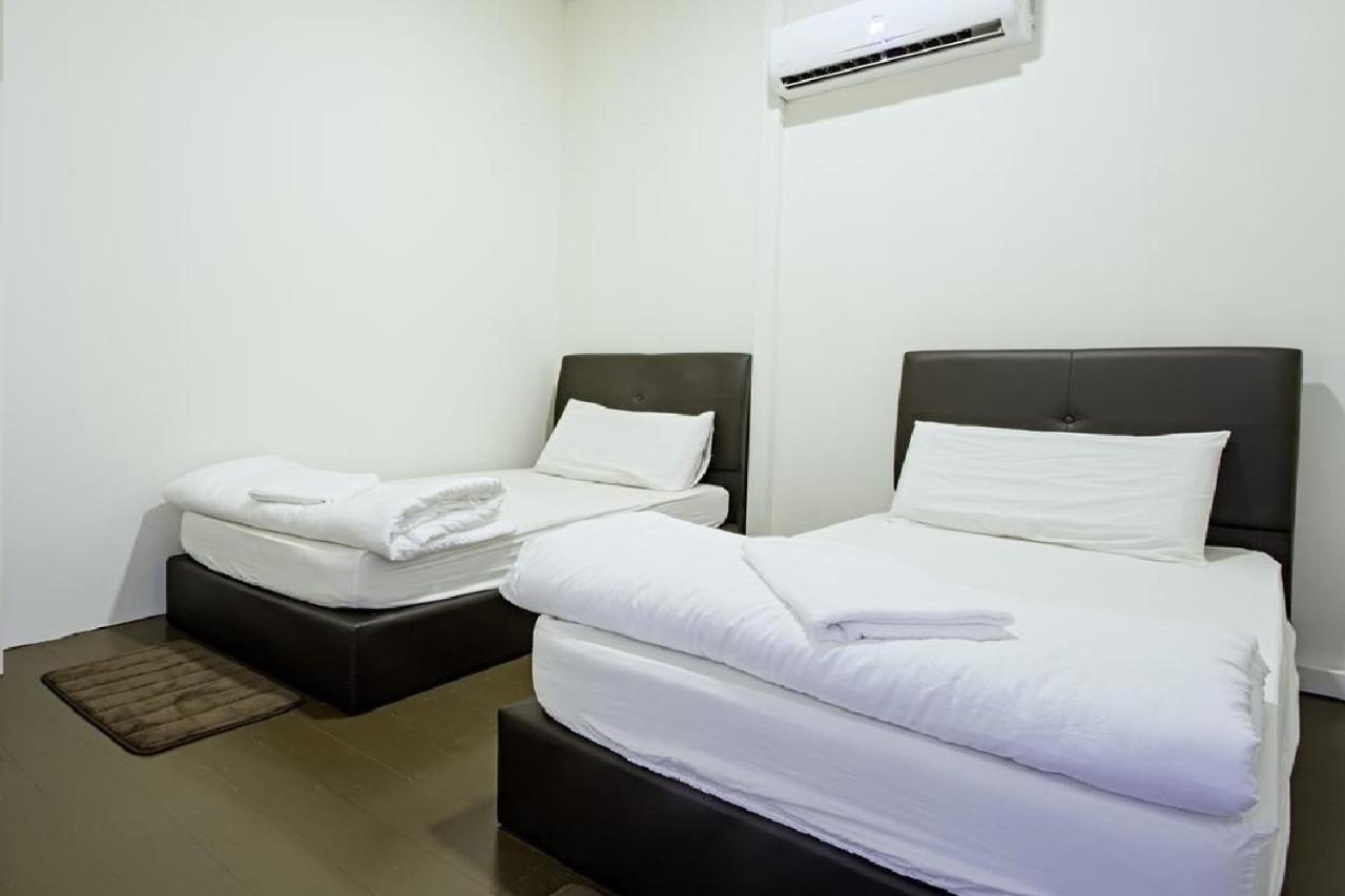 We Guest house George Town